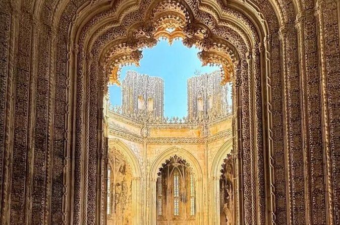 Tomar, Batalha, Alcobaça & Óbidos from Lisbon — Templar & UNESCO