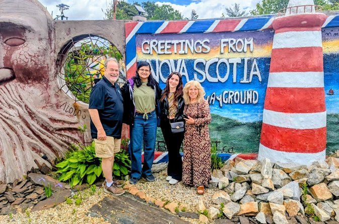 Peggy’s Cove, Lunenburg & 2 Hidden Gems – Full Day Tour