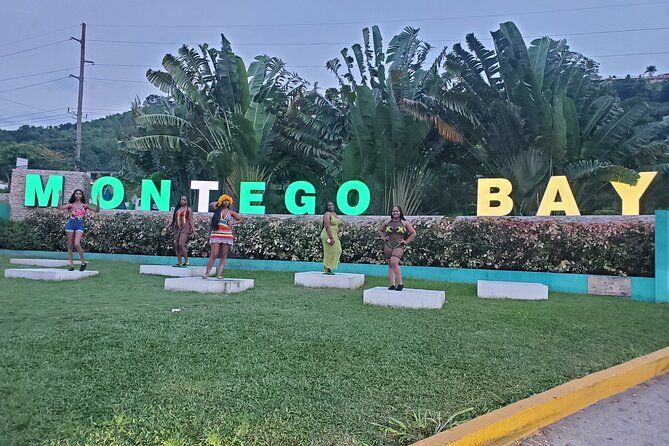 Shopping and Sightseeing Tour of Montego Bay City