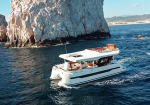 Catamaran - Luxury Private Tour