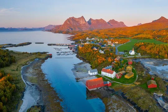 Stille Kystcruise til Kjerringøy