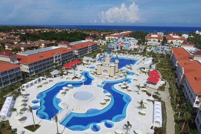 Private Transfer Punta Cana Airport to or from Bahia Principe Fantasia