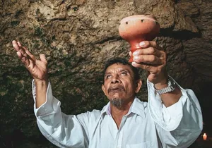 Cenotes Discovery: 3 Cenotes Tour & Mayan Ceremony