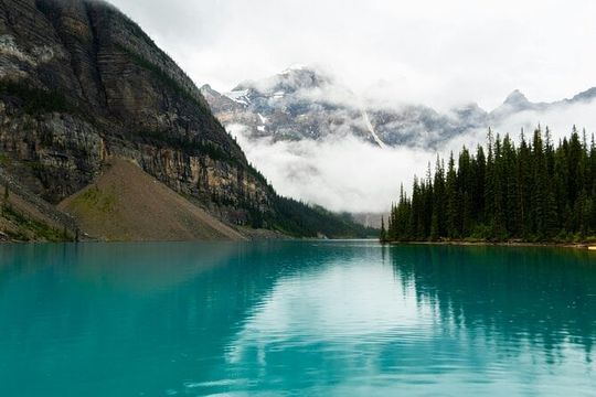 Lake Louise & Lake Moraine Tour