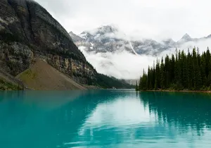 Lake Louise & Lake Moraine Tour