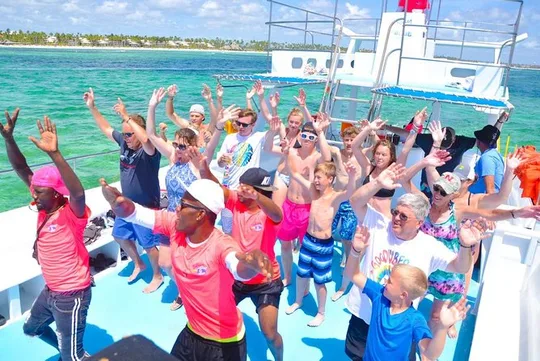 Party boat in Catamaran with Open Bar adults only