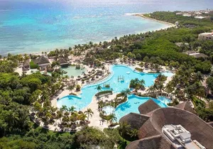 Cancun Airport and Grand Palladium Colonial Private Shuttle