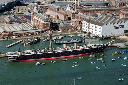 Heathrow Airport Private Transfer To Portsmouth Cruise Terminal