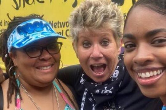 Private North Shore Sightseeing and Foodie Tour