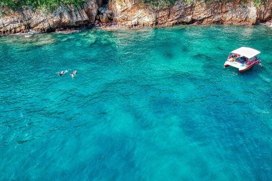 Sun, Sea & Streets: Beach Day + Snorkel Adventure & City Tour