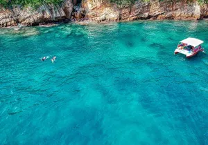 Sun, Sea & Streets: Beach Day + Snorkel Adventure & City Tour