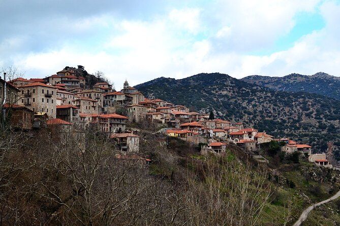 7-Day Μenalon Trail Hiking Tour