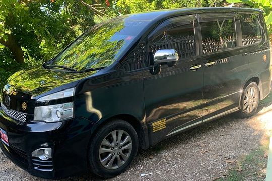 Private Transfer from Sangster Intl Airport to Montego Bay Hotels