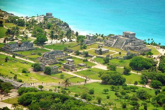Jaguar Park Tour with Tulum Archaeological Zone