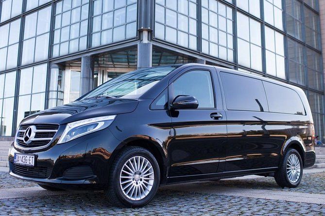 Private transfer from Zagreb - Vienna or Vienna - Zagreb