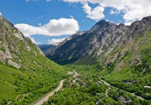 Full-Day Private tour through the Rocky Mountains