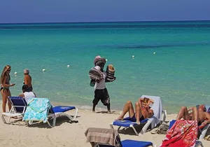 Negril 7 Mile Beach & Rick's Café Combo Tour from Montego Bay