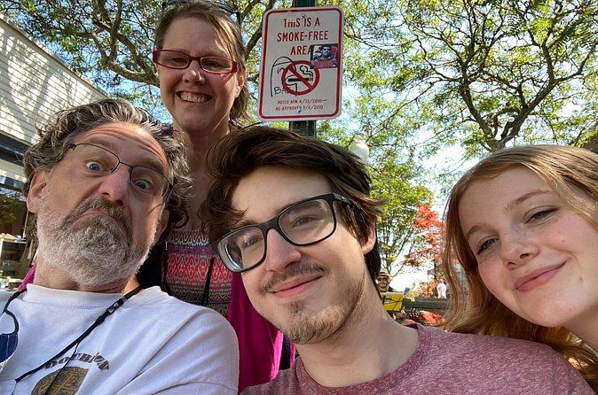 Santa Monica Shuffle Scavenger Hunt