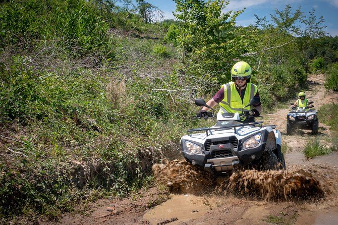 Quad and Moto hike, discover the Corrèze otherwise. Accessible to everyone!!