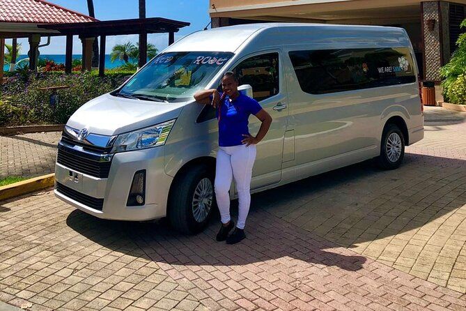 St.Maarten Airport Pick Up Taxi Service