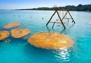 Tour Bacalar - Cenote Azul & MarMol Club with Kayaks from Cancún