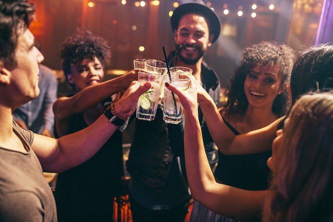 Private Stuttgart Nightlife Tour: Shots & Club Entry