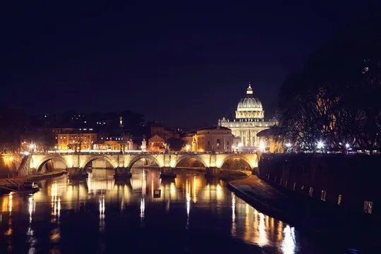 Angels and Demons on the Illuminati Path Small Group Tour in Rome