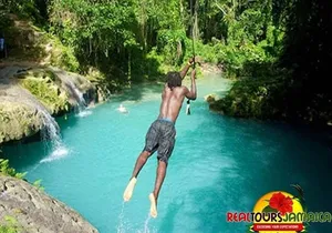 Chuck Norris Secret Falls/Blue Hole