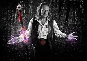 Magic Up Close Early Show at Las Vegas Magic Theater