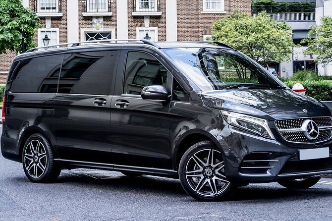 Airport Transfer: Munich Airport MUC to Munich by Luxury Van