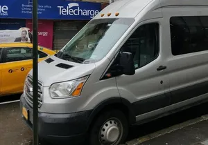 Private Transfer from LGA Airport to NYC Hotels every hour.