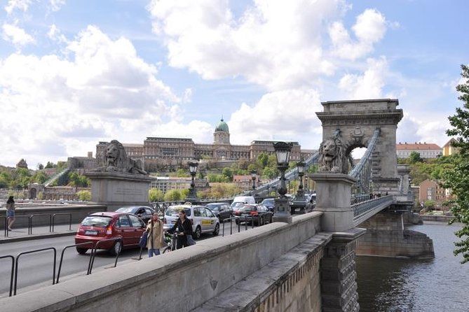 Private Budapest walking tour - 4 hours