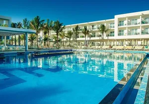 Montego Bay Airport and Riu Reggae Private Shuttle