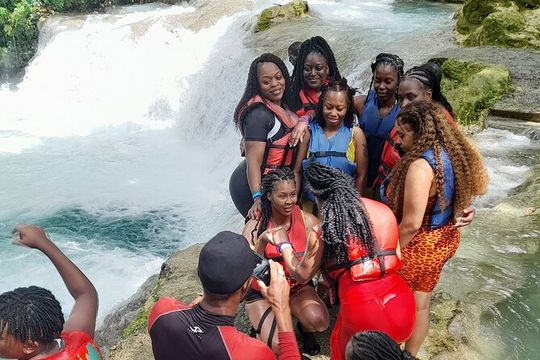 Nine Mile Bob Marley Mausoleum Transportation [ Birthplace ]