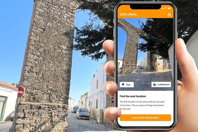 Évora Self-Guided City Walking Tour & Scavenger Hunt