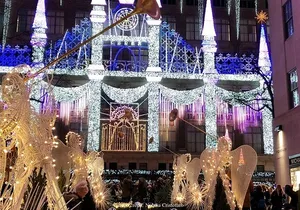 The Magic of Christmas in New York: Private Walking Tour