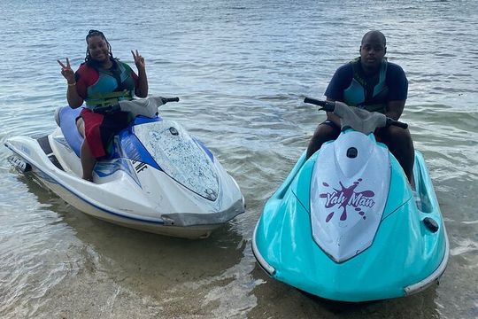 Montego Bay, Jamaica Private Jet Ski & Parasailing Experience