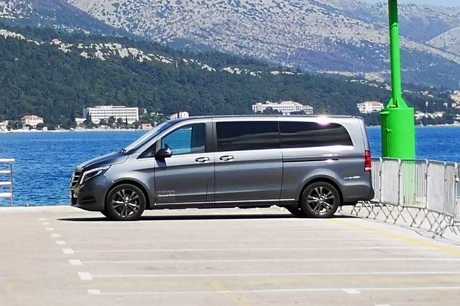Transfers up to 3 persons to or from Dubrovnik airport to Dubrovnik