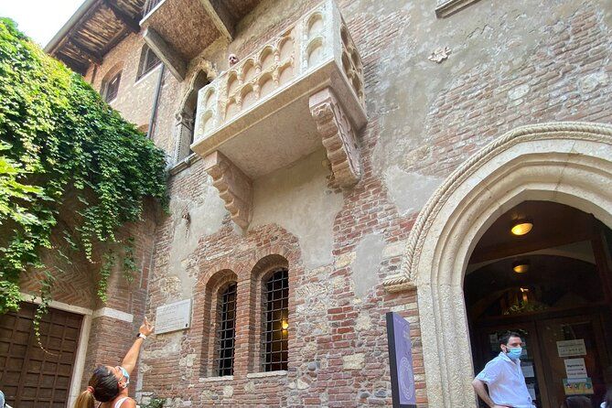 Private Multi-day tour to Northern Italy, Lugano and Italian Riviera with guide