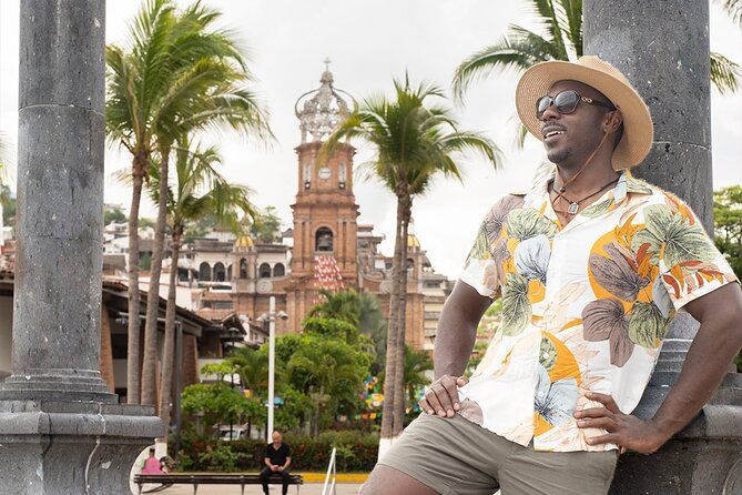 Puerto Vallarta Old Town & Malecón Private Photoshoot