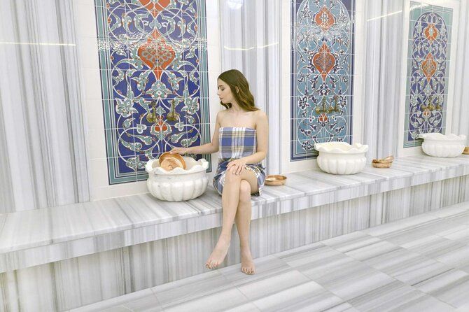 Kusadasi Walking City and Turkish Bath Tour from Kusadasi Port