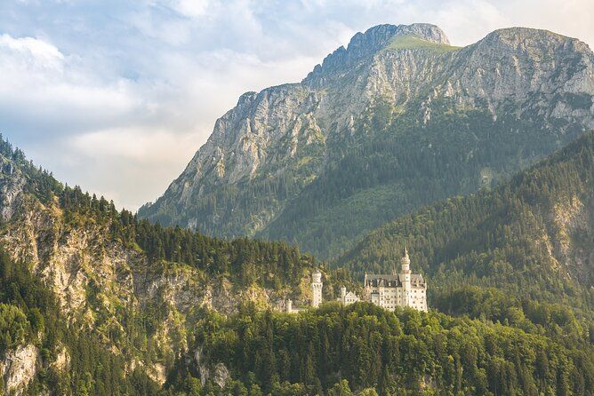 Private Small-Group Neuschwanstein Tour – Skip the Line Included
