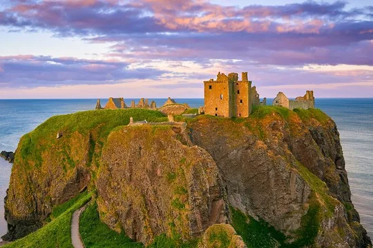 Edinburgh: Aberdeenshire, Balmoral Castle and the Northeast Coast
