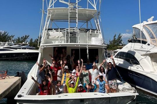 VIP YACHT up to 28 passengers - Isla mujeres snorkel