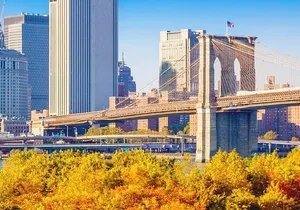 NYC Fall Foliage Cruise: Experience Autumn's Beauty