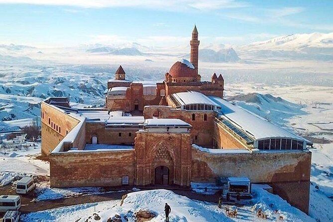 All-inclusive Private Guided Tour of Dogubeyazit City