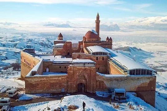 All-inclusive Private Guided Tour of Dogubeyazit City