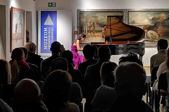 Daily live piano Chopin's concerts at 6:30 pm in the Warsaw Archdiocese Museum