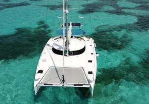 4hrs / 46ft Catamaran Private Charter From Cancun to Isla Mujeres