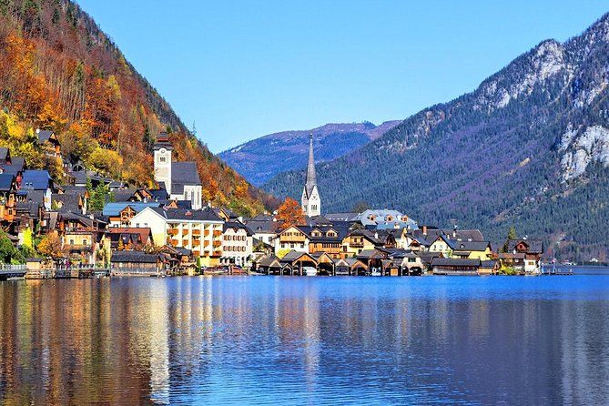 Hallstatt and Saint Wolfgang Full Day Private Tour from Salzburg
